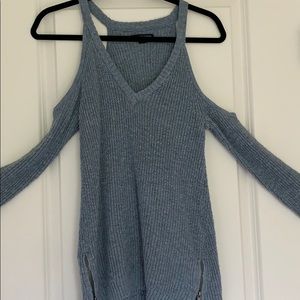 blue off the shoulder american eagle top